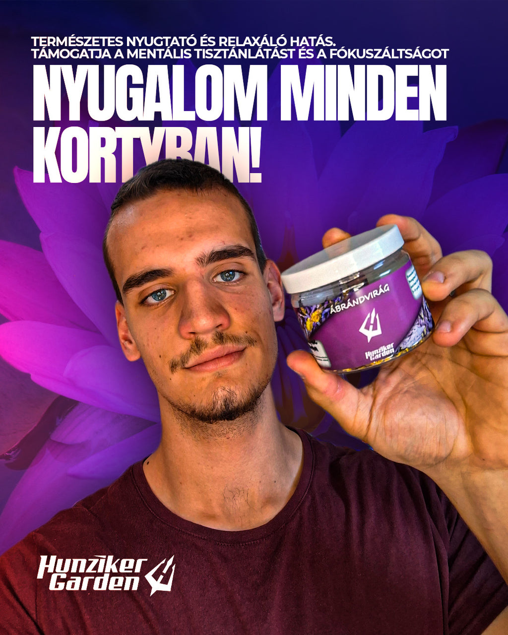 Férfi HunzikerGarden ÁbrándVirág terméket tart a kezében lila virágos háttér előtt, a nyugalom, relaxáció és mentális fókusz üzenetével.